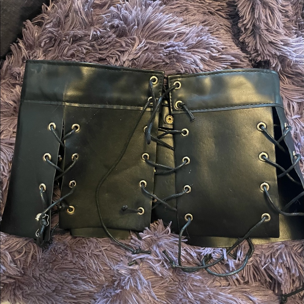 DollsKill corset belt